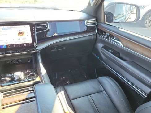 Used 2023 Jeep Grand Wagoneer 4WD w/ Flexible Seating Group image 23