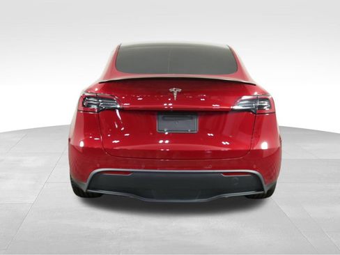 Used 2022 Tesla Model Y Performance AWD/4WD image 9