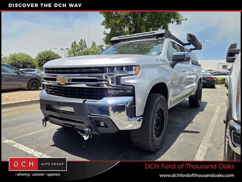Used 2022 Chevrolet Silverado 1500 LT AWD/4WD image 1