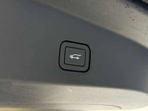 New 2026 Cadillac Lyriq Sport image 43