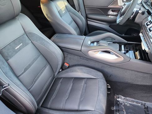 New 2026 Mercedes-Benz GLE 53 AMG 4MATIC Coupe image 13