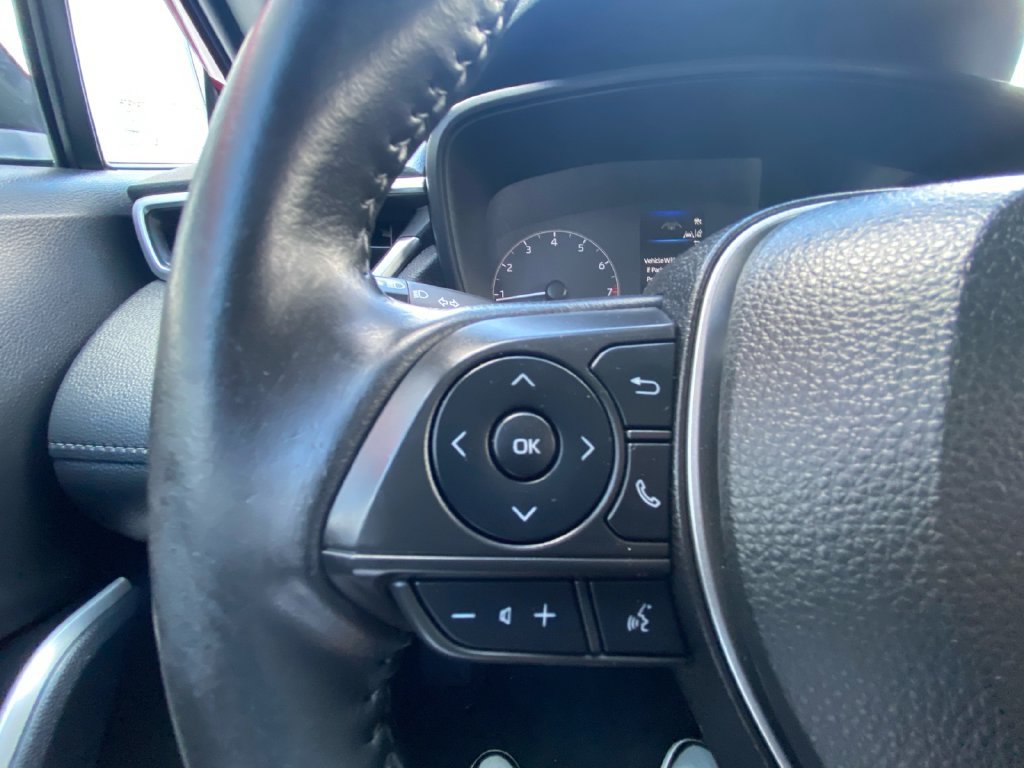 Used 2023 Toyota Corolla Cross LE AWD/4WD image 18