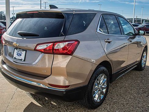 Used 2019 Chevrolet Equinox LT image 4