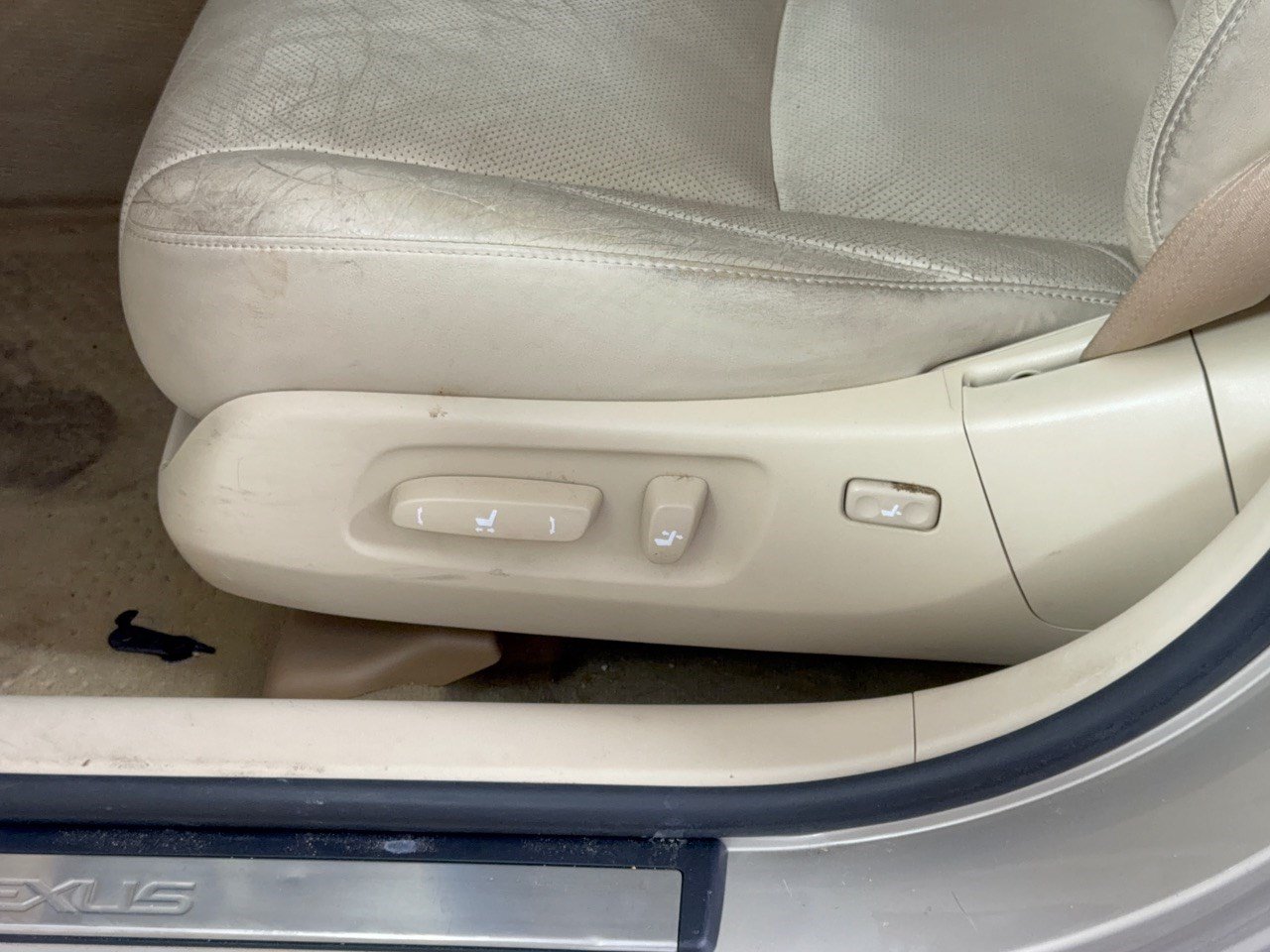 Used 2012 Lexus ES 350 FWD image 16