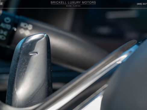 Used 2020 Chevrolet Corvette Stingray w/ Z51 Performance Package image 17