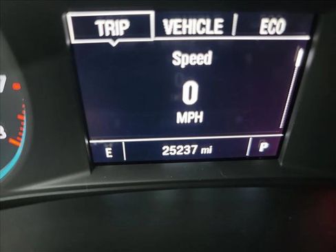 Used 2022 Chevrolet Malibu LS image 19