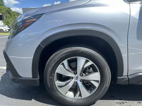 Used 2023 Subaru Ascent Premium w/ Convenience Package AWD/4WD image 20