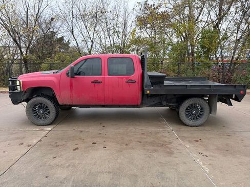 Used 2012 Chevrolet Silverado 2500 LT w/ Interior Plus Package image 2