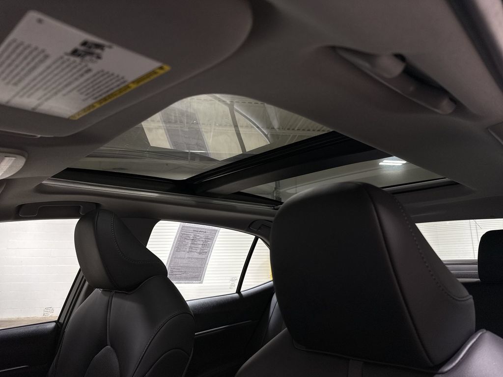 Used 2023 Toyota Camry XLE FWD image 19