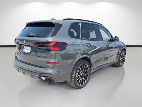 New 2026 BMW X5 xDrive50e w/ M Sport Package AWD/4WD image 3