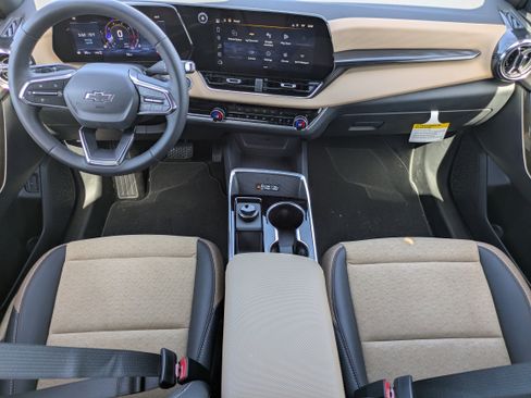 New 2026 Chevrolet Equinox ACTIV AWD/4WD image 10