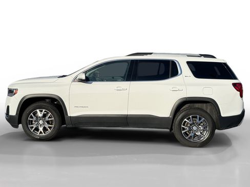 Used 2023 GMC Acadia SLT image 2