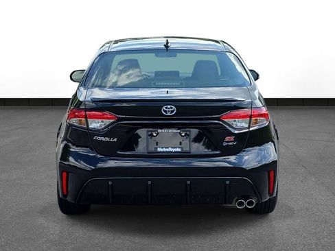 Certified 2025 Toyota Corolla SE FWD image 7