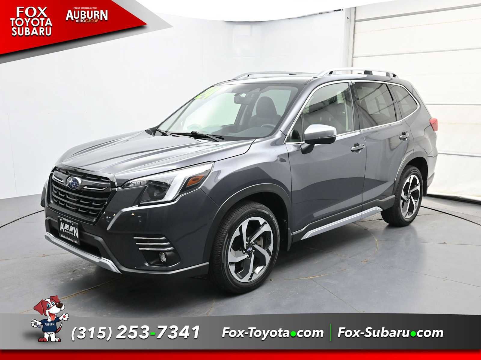 Used 2024 Subaru Forester Touring AWD/4WD image 2