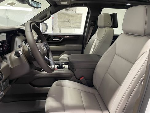New 2026 GMC Yukon XL Elevation w/ Elevation Premium Package image 16