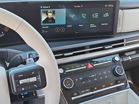 Certified 2025 Hyundai Santa Fe SEL image 27