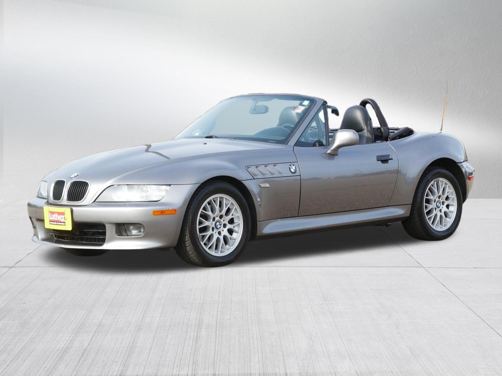 Used 2002 BMW Z3 2.5i RWD image 3