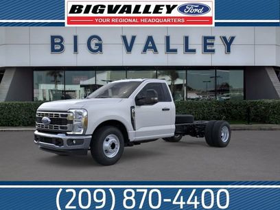 New 2026 Ford F350 2WD Regular Cab DRW Super Duty
