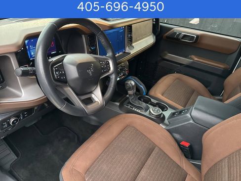 Used 2023 Ford Bronco Outer Banks w/ Sasquatch Package image 6