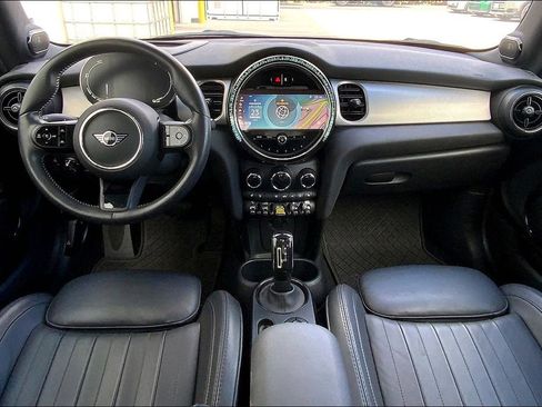 Certified 2024 MINI Cooper SE image 15