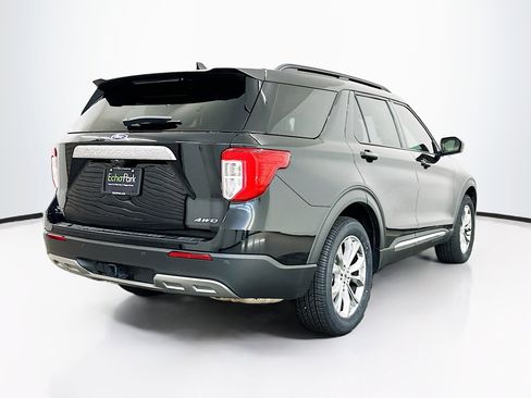 Used 2023 Ford Explorer XLT w/ Equipment Group 202A AWD/4WD image 9