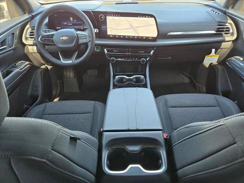 New 2026 Chevrolet Traverse LT w/ Driver Confidence Package image 15