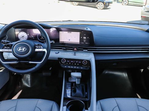 New 2026 Hyundai Elantra Limited image 15