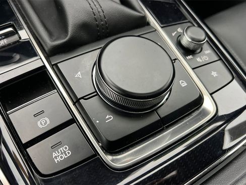 Certified 2025 MAZDA CX-30 AWD 2.5 S w/ Preferred Package image 36