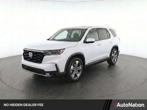 Used 2025 Honda Pilot EX-L image 1