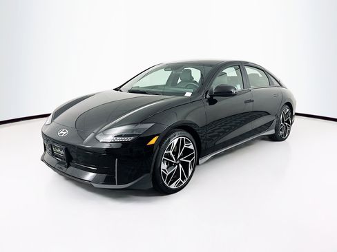 Used 2024 Hyundai Ioniq 6 SEL image 3