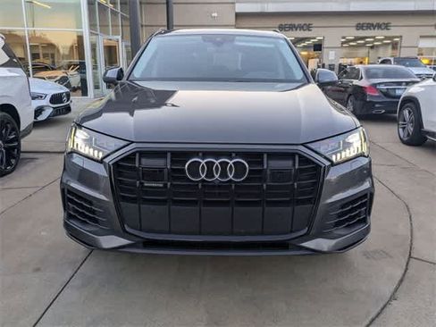 Used 2021 Audi Q7 3.0T Prestige w/ Prestige Package image 3