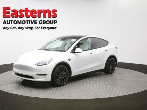 Used 2020 Tesla Model Y Long Range image 52