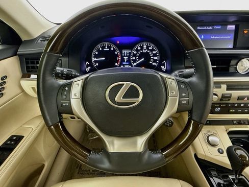 Used 2013 Lexus ES 350 w/ Premium Pkg FWD image 13