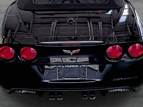 Used 2005 Chevrolet Corvette Convertible w/ Preferred Equipment Group RWD image 12