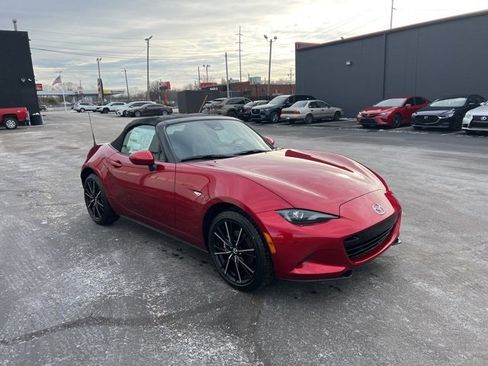 New 2025 MAZDA MX-5 Miata Grand Touring w/ Weather Package image 1