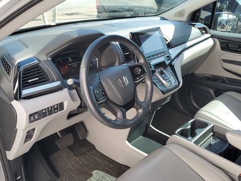 Used 2024 Honda Odyssey Touring image 10