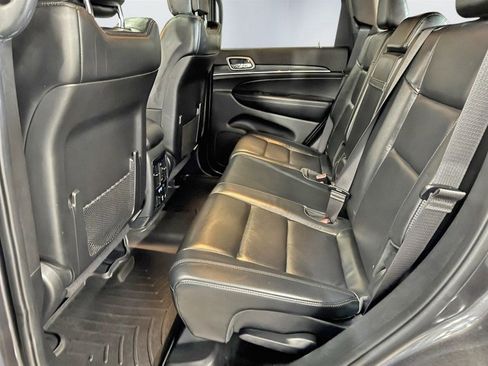 Used 2019 Jeep Grand Cherokee Limited AWD/4WD image 22