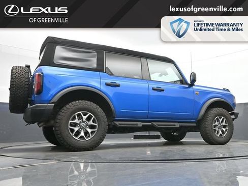 Used 2024 Ford Bronco Badlands AWD/4WD image 38