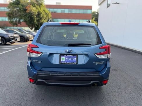 Used 2022 Subaru Forester AWD/4WD image 7