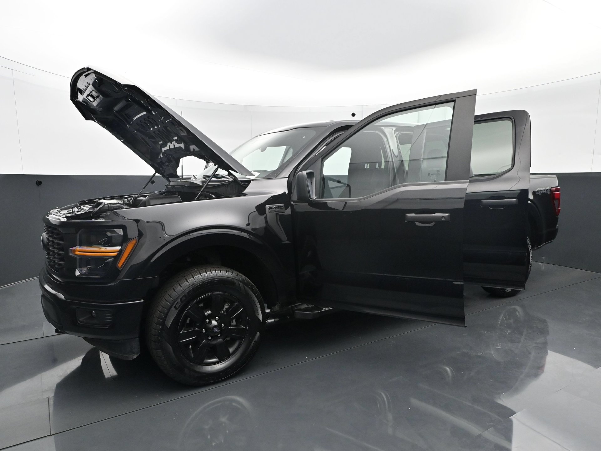 Used 2025 Ford F150 STX w/ STX Black Appearance Package AWD/4WD image 27