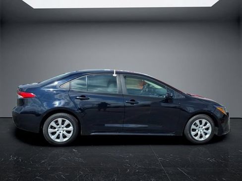 Certified 2024 Toyota Corolla LE FWD image 2