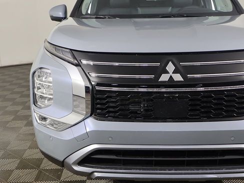 New 2026 Mitsubishi Outlander SE FWD image 15