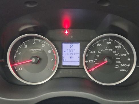 Used 2017 Subaru Forester 2.5i Premium w/ All-Weather Package image 14