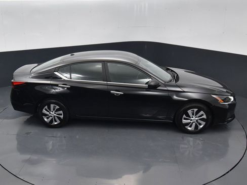 Certified 2025 Nissan Altima 2.5 S image 37