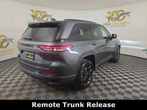 Certified 2025 Jeep Grand Cherokee Limited 4xe AWD/4WD image 10