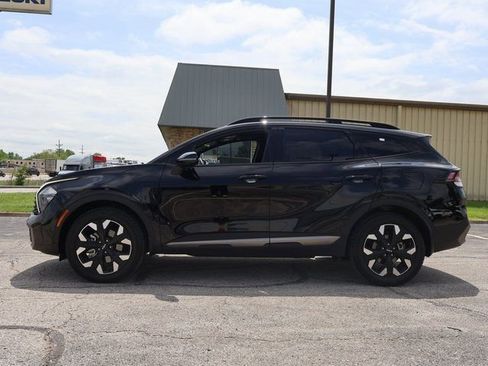 Used 2023 Kia Sportage X-Line w/ X-Line Premium Package AWD/4WD image 4