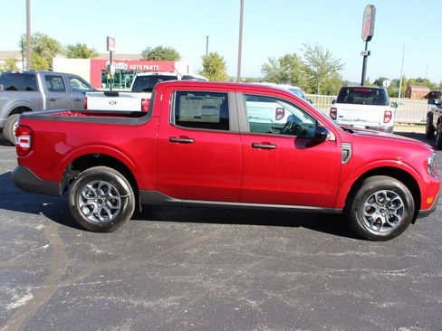 New 2025 Ford Maverick XLT w/ XLT Luxury Package image 6