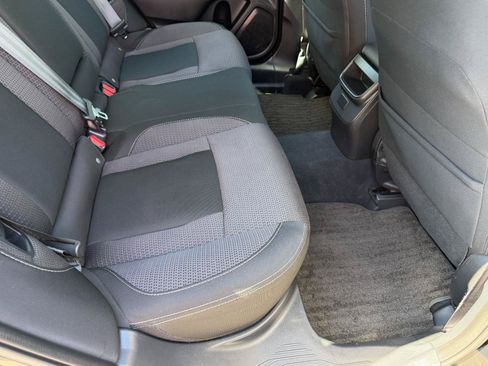 Used 2022 Subaru Outback AWD/4WD image 15