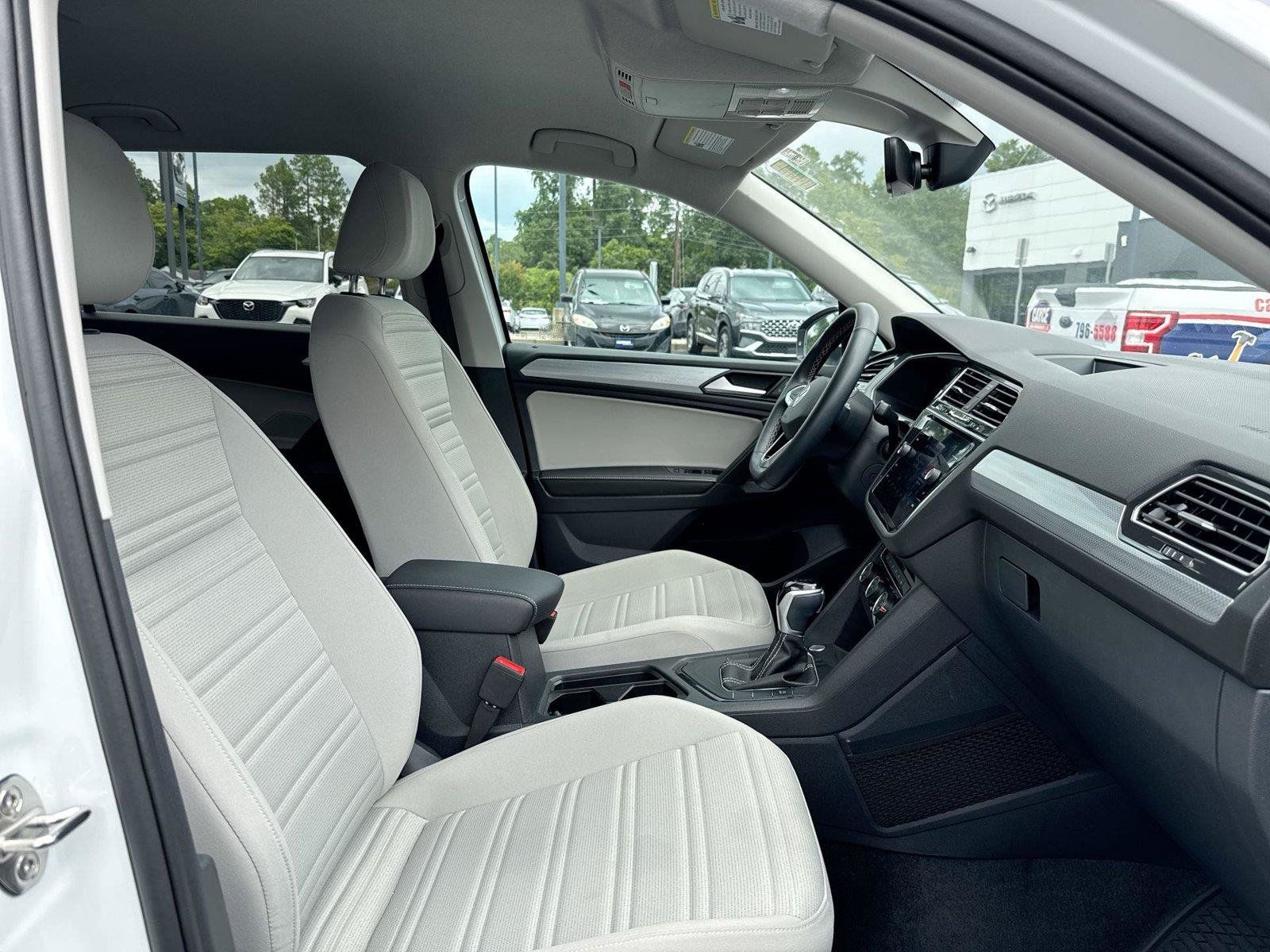 Used 2024 Volkswagen Tiguan S FWD image 16