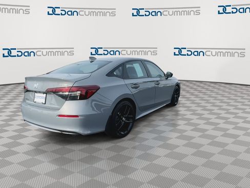 Used 2025 Honda Civic Sport image 8